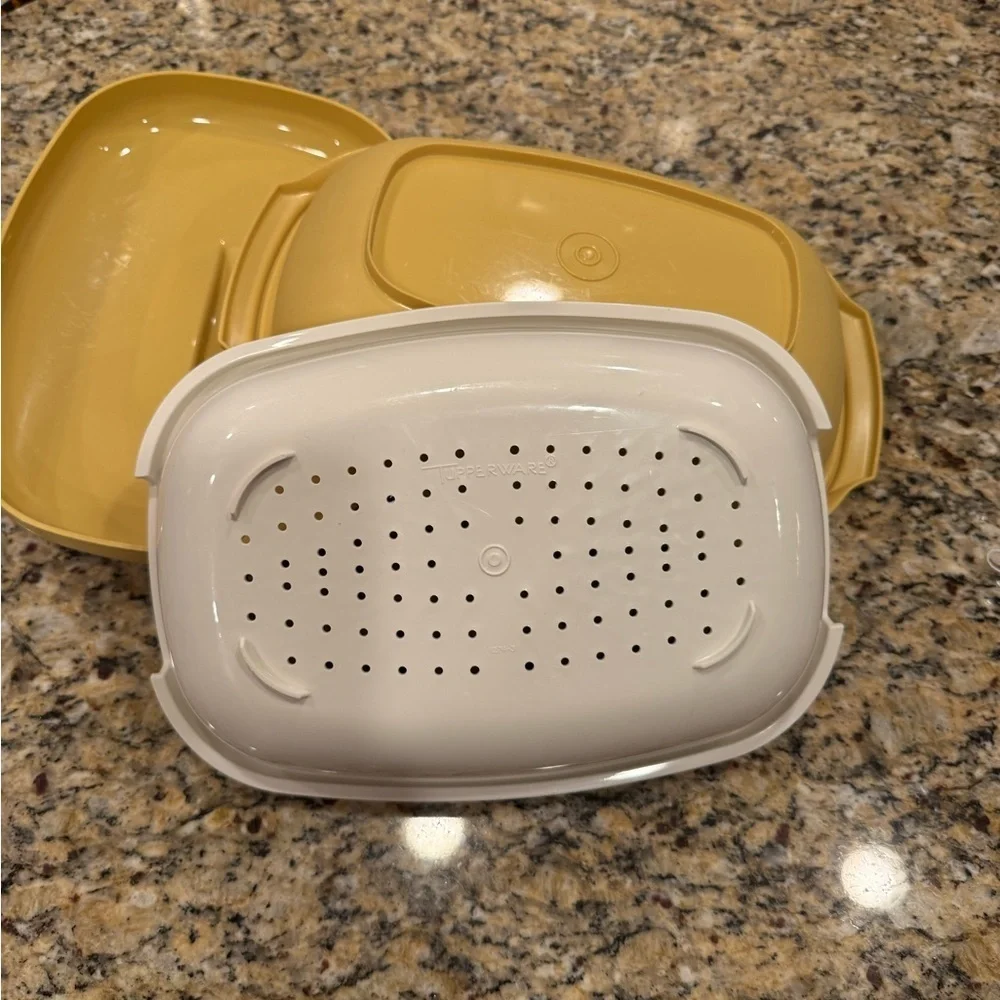 Tupperware Orange and Yellow Cookware Set